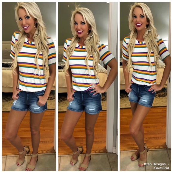 ❤️LAST 1! Multi Stripe Round Neck Tunic Top! - Picture 2 of 6